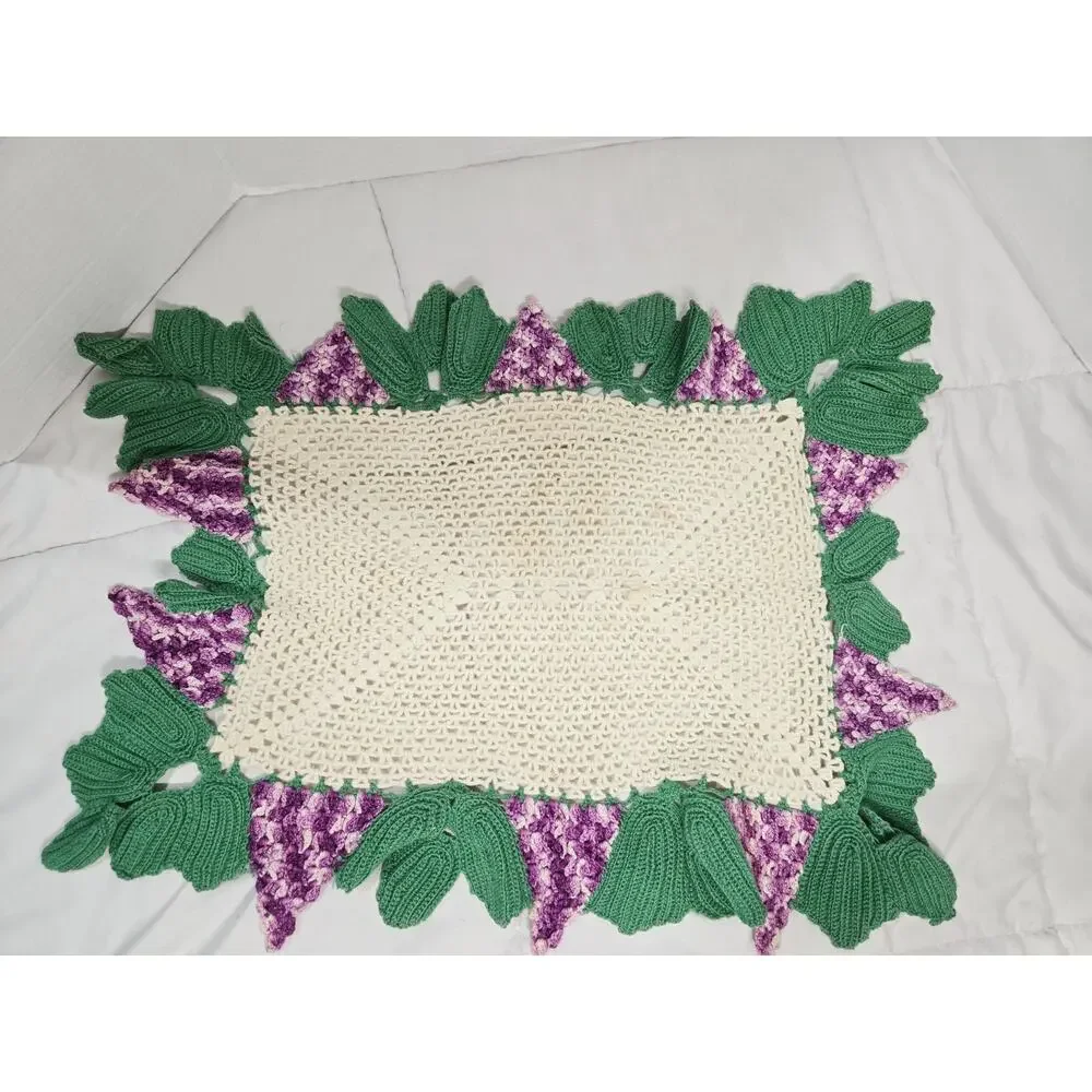 Vintage Crocheted Doily With Grape Clusters 21